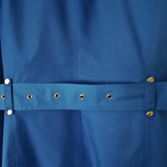 Michael Kors Blue coat XL zip up front with buttons,four pockets. - Picture 5 of 8